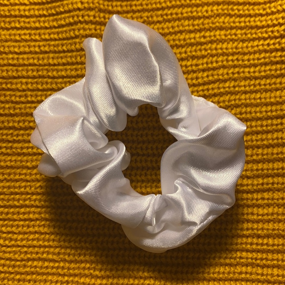 White Scrunchie